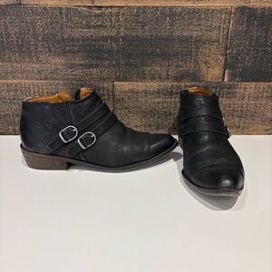 Lucky Brand short boots